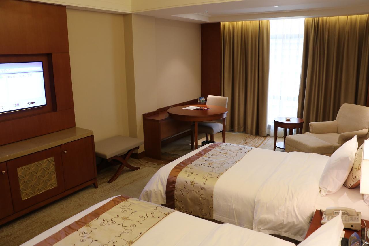 Rongjiang Hotel Jieyang Esterno foto